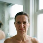 Dit plekje op je lichaam zit bomvol bacteriën, maar slechts 1% van de mensen maakt het schoon