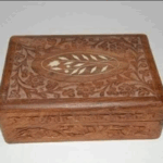 Dit kistje stond vroeger veel op tafel, weet jij nog wat erin zat?