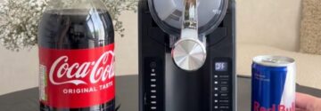Deze slushmachine van de Action gaat viraal op internet, kopers maken de gekste slushpuppies!