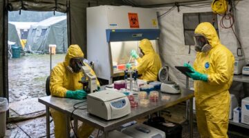 Nieuwe ebola-uitbraak zorgt voor grote zorgen: virus duikt ineens honderden kilometers verderop op