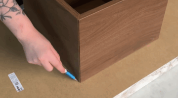 Als jij ziet wat zij van een goedkope IKEA LACK tafel maakt, wil jij dit ook proberen