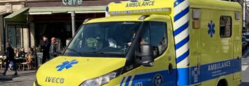 Twee jonge kinderen komen om in afgesloten auto tijdens hittegolf: moeder wist van niets