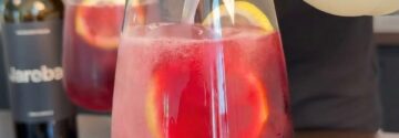 Iedereen drinkt nu dit Spaanse zomerdrankje (en je maakt het met maar 2 ingrediënten)
