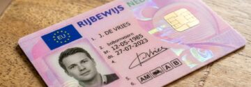 Opgelet: je roze rijbewijs verdwijnt straks langzaam, en dit komt er in de plaats terug!