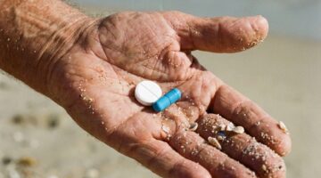 Artsen waarschuwen: gebruik je deze medicijnen? Dan loop je tijdens warme dagen extra risico
