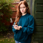 Claire (17) is klaar met politiek geruzie: ‘Als links en rechts zo doorgaan, verandert er nooit iets’